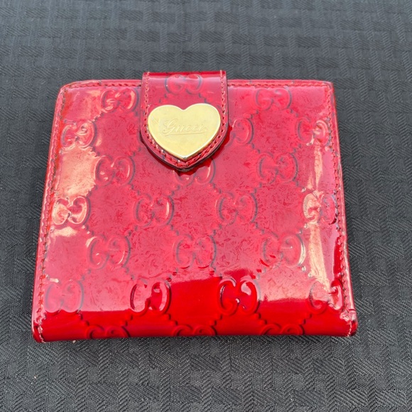 GUCCI RED MONOGRAM WALLET